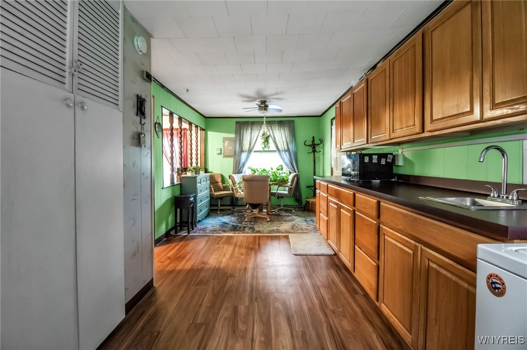 8400 Donna Drive Niagara, NY 14304 - Photo 8 of 35