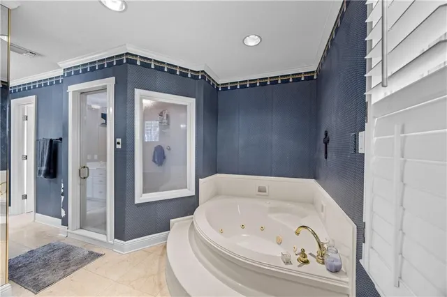 $565,000 | 9631 Wildwood Drive, River Ridge, LA 70123