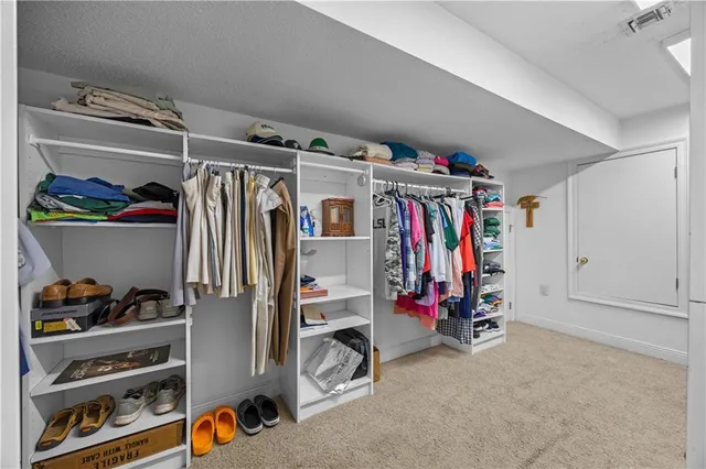 $565,000 | 9631 Wildwood Drive, River Ridge, LA 70123