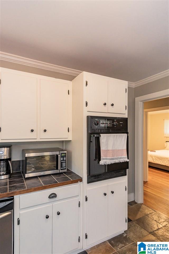 2440 Jannebo Road Birmingham, AL 35216 - Photo 17 of 48