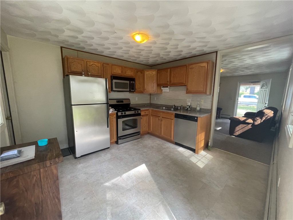 311 Shady Valley Road Coventry, RI 02816 - Photo 18 of 30