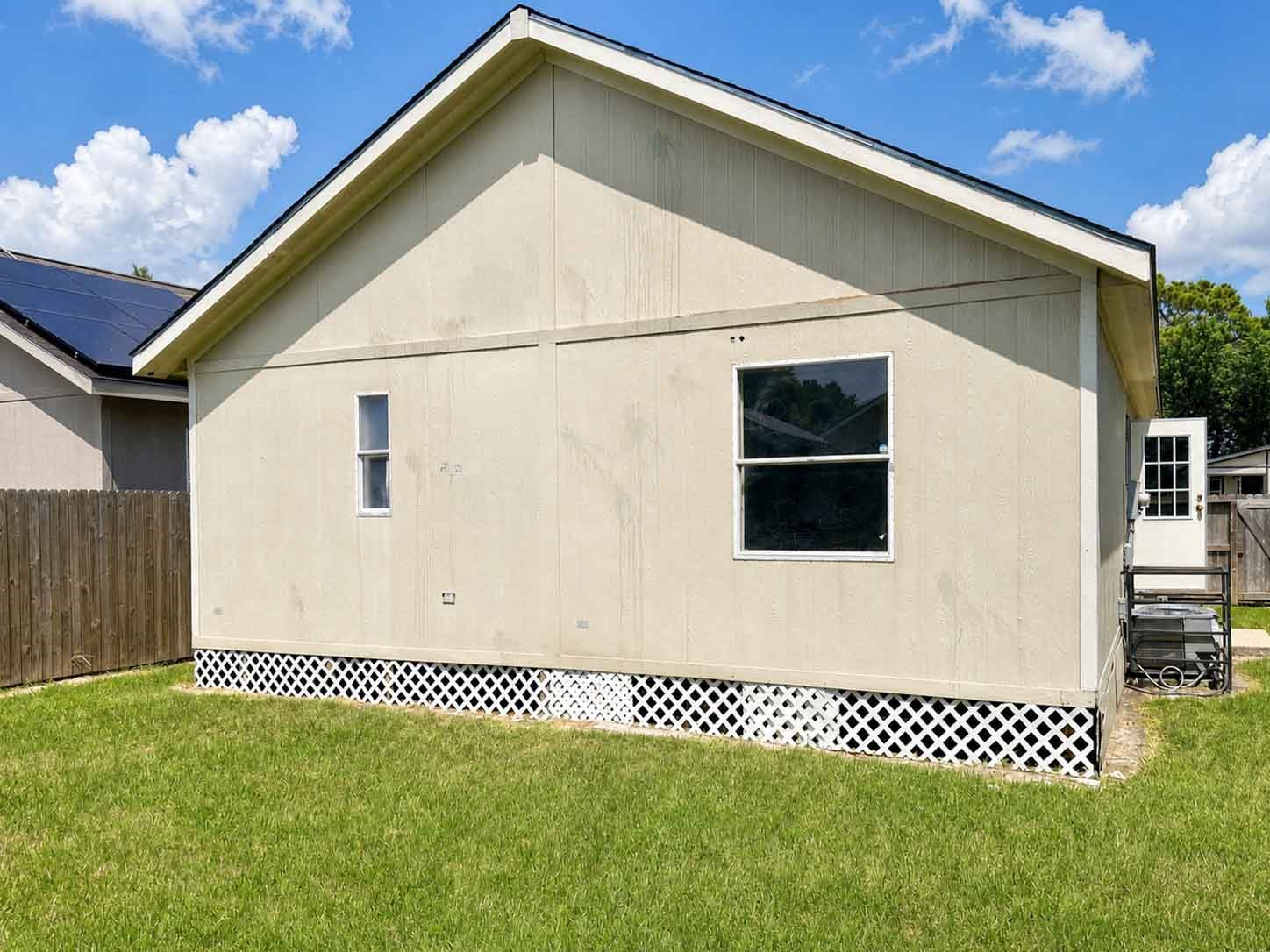 11919 Kingslake Forest Drive Houston, TX 77044 - Photo 4 of 34 Gallery Image 4