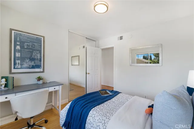 $1,048,000 | 20 Sacramento, Irvine, CA 92604