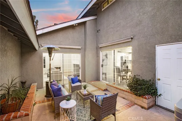 $1,048,000 | 20 Sacramento, Irvine, CA 92604