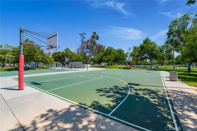 $1,048,000 | 20 Sacramento, Irvine, CA 92604