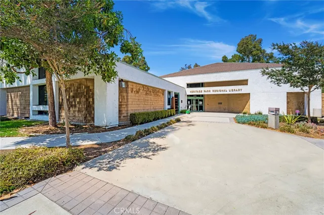 $1,048,000 | 20 Sacramento, Irvine, CA 92604