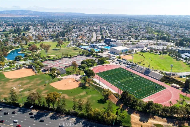 $1,048,000 | 20 Sacramento, Irvine, CA 92604