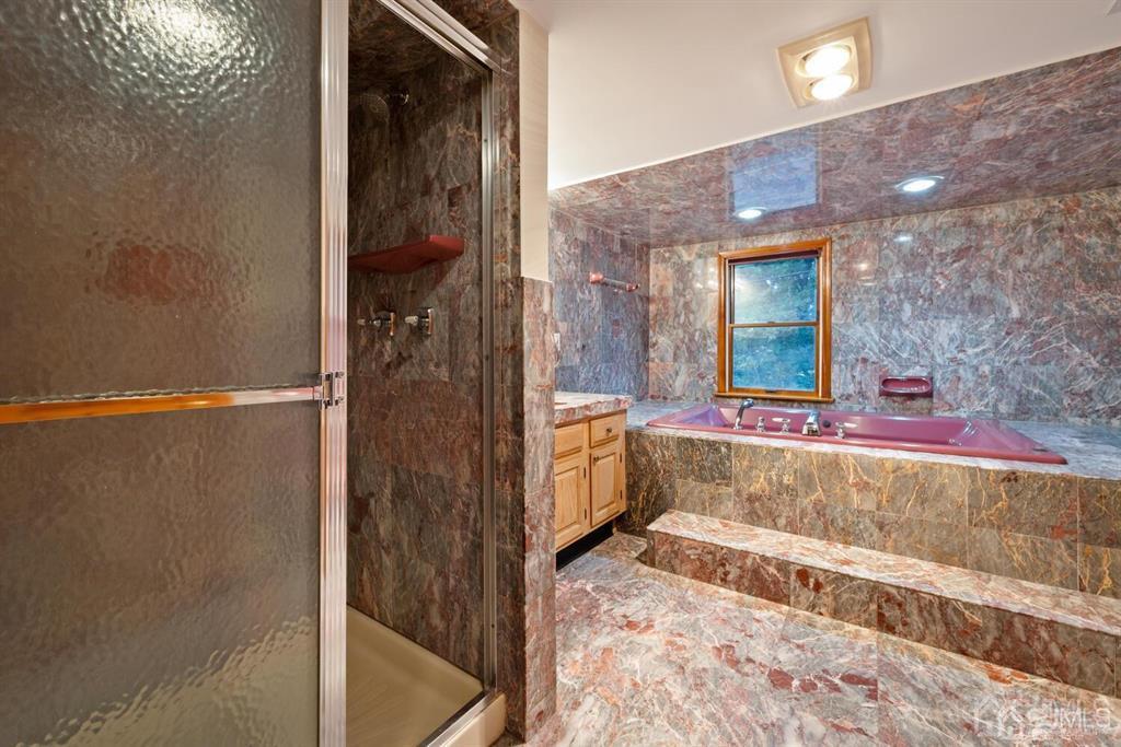 91 Dutch Road East Brunswick, NJ 08816 - Photo 25 of 42 Gallery Image 25