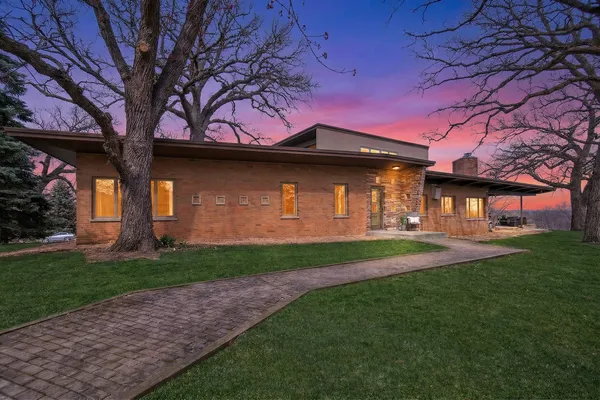 $574,900 | 615 Robin Ridge, Elgin, IL 60123