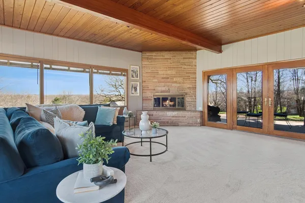 $574,900 | 615 Robin Ridge, Elgin, IL 60123