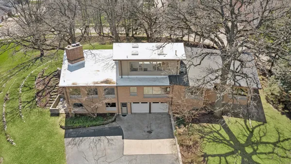 $574,900 | 615 Robin Ridge, Elgin, IL 60123