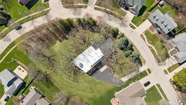 $574,900 | 615 Robin Ridge, Elgin, IL 60123