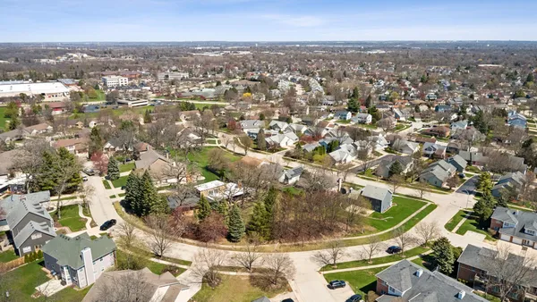$574,900 | 615 Robin Ridge, Elgin, IL 60123