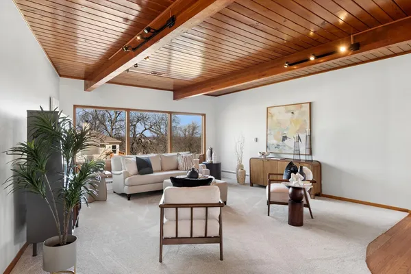 $574,900 | 615 Robin Ridge, Elgin, IL 60123
