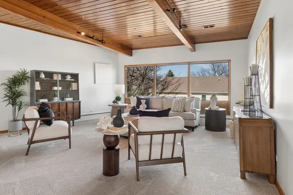 $574,900 | 615 Robin Ridge, Elgin, IL 60123