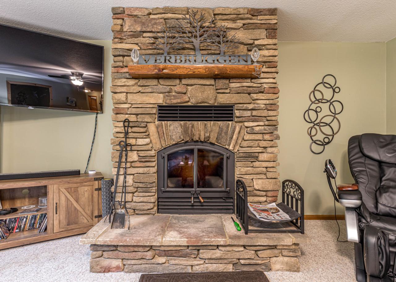 8430 Grant Road Minocqua, WI 54548 - Photo 13 of 24 Gallery Image 13