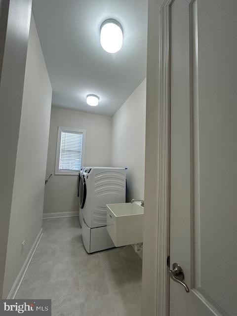 110 Samjan Circle Hightstown, NJ 08520 - Photo 20 of 40 a living room with furniture and a window
