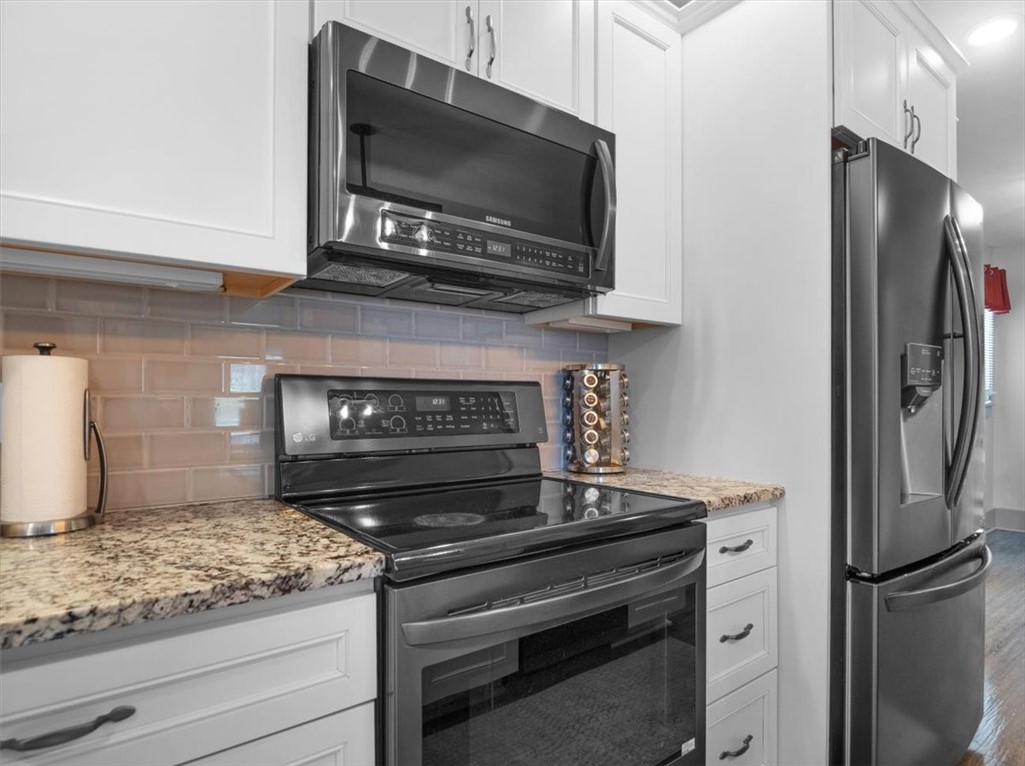 3627 Walworth Road Walworth, NY 14568 - Photo 15 of 43 Kitchen