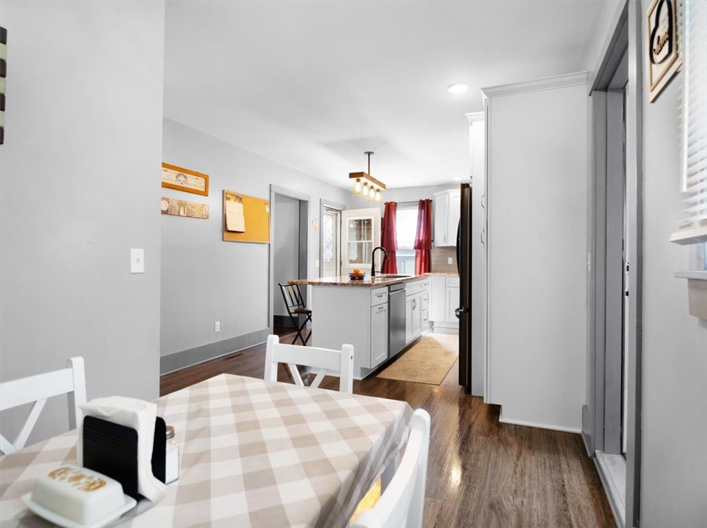 3627 Walworth Road Walworth, NY 14568 - Photo 17 of 43 Eat in Kitchen Dining Area