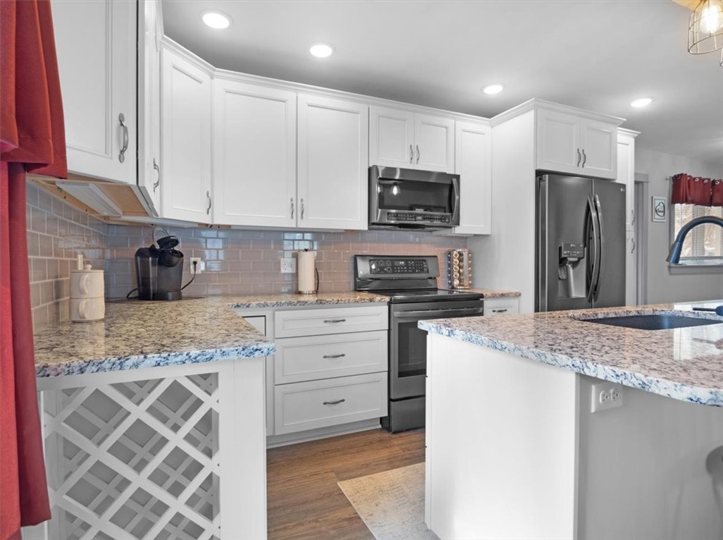 3627 Walworth Road Walworth, NY 14568 - Photo 10 of 43 Kitchen