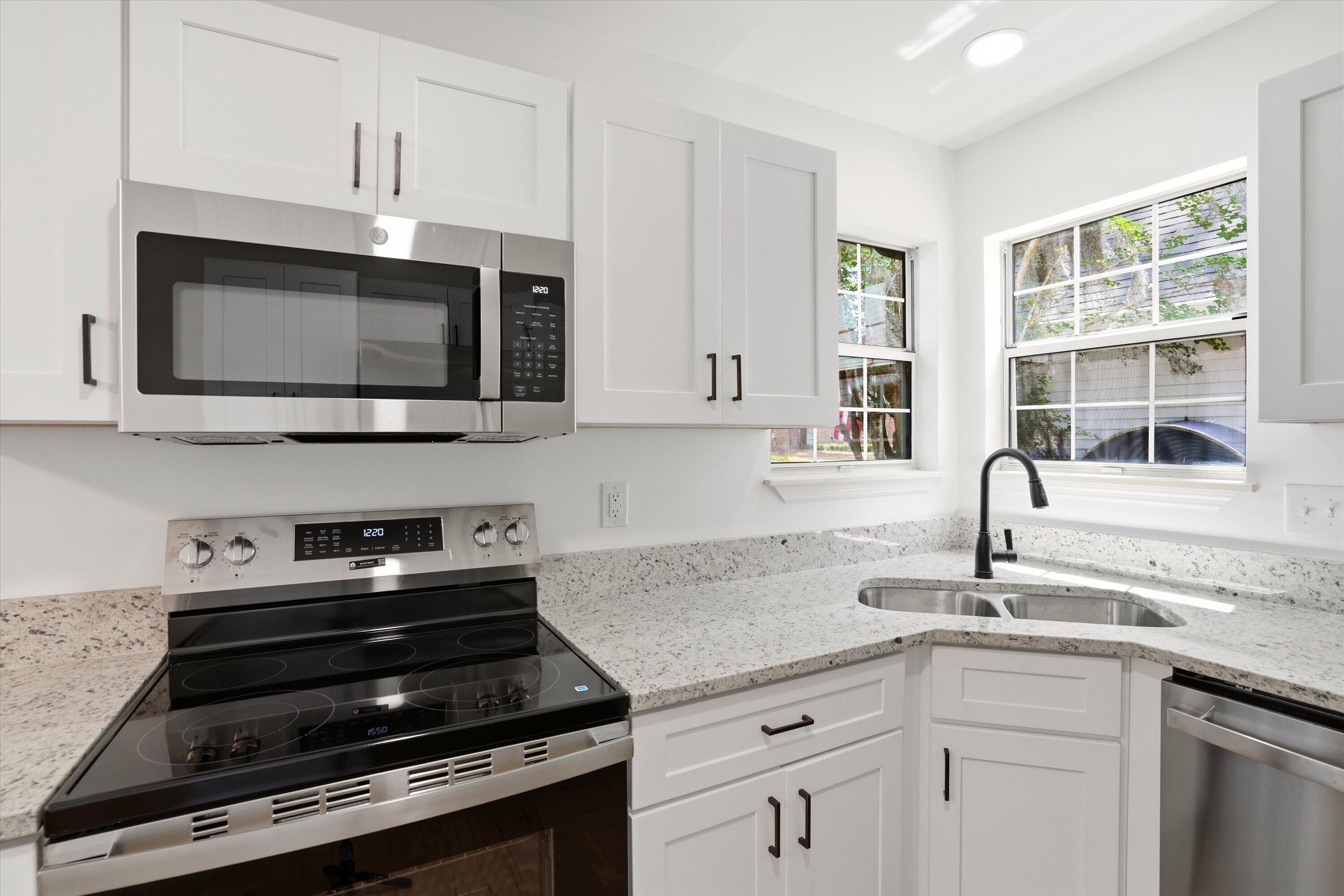 2403 Castlereagh Road Charleston, SC 29414 - Photo 19 of 35 16-012_DSC01397