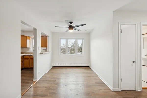 $199,000 | 1535 Monroe Avenue, Unit 3, River Forest, IL 60305