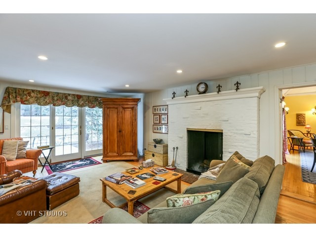 130 Cold Spring Road Barrington, IL 60010 - Photo 7 of 23 a living room with furniture fireplace and flat screen tv