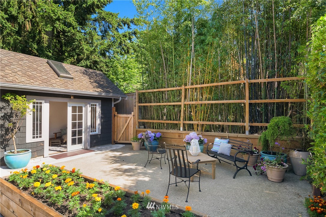 809 North 60th Street Seattle, WA 98103 - Photo 13 of 28