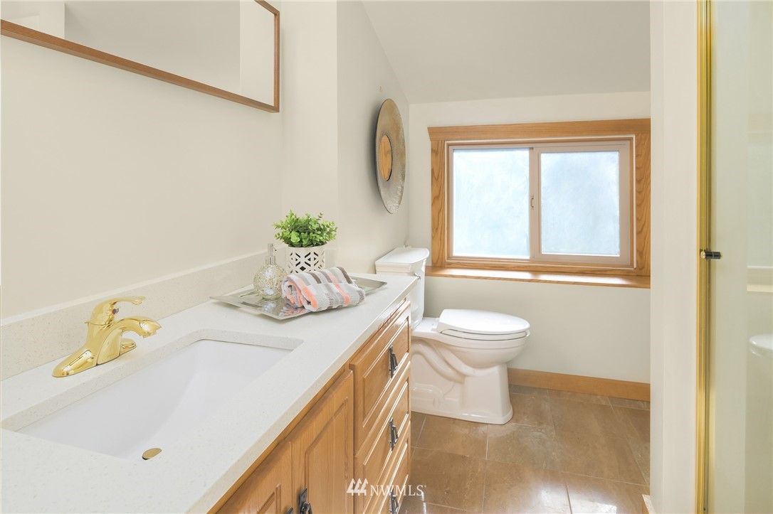 809 North 60th Street Seattle, WA 98103 - Photo 21 of 28