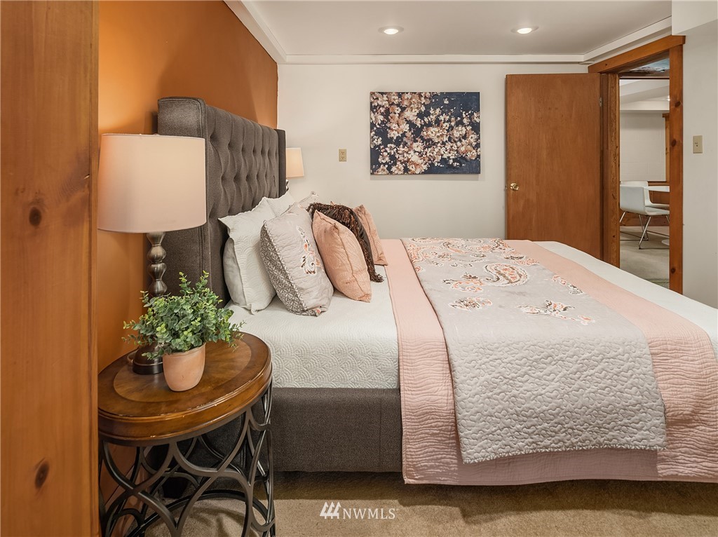 809 North 60th Street Seattle, WA 98103 - Photo 22 of 28