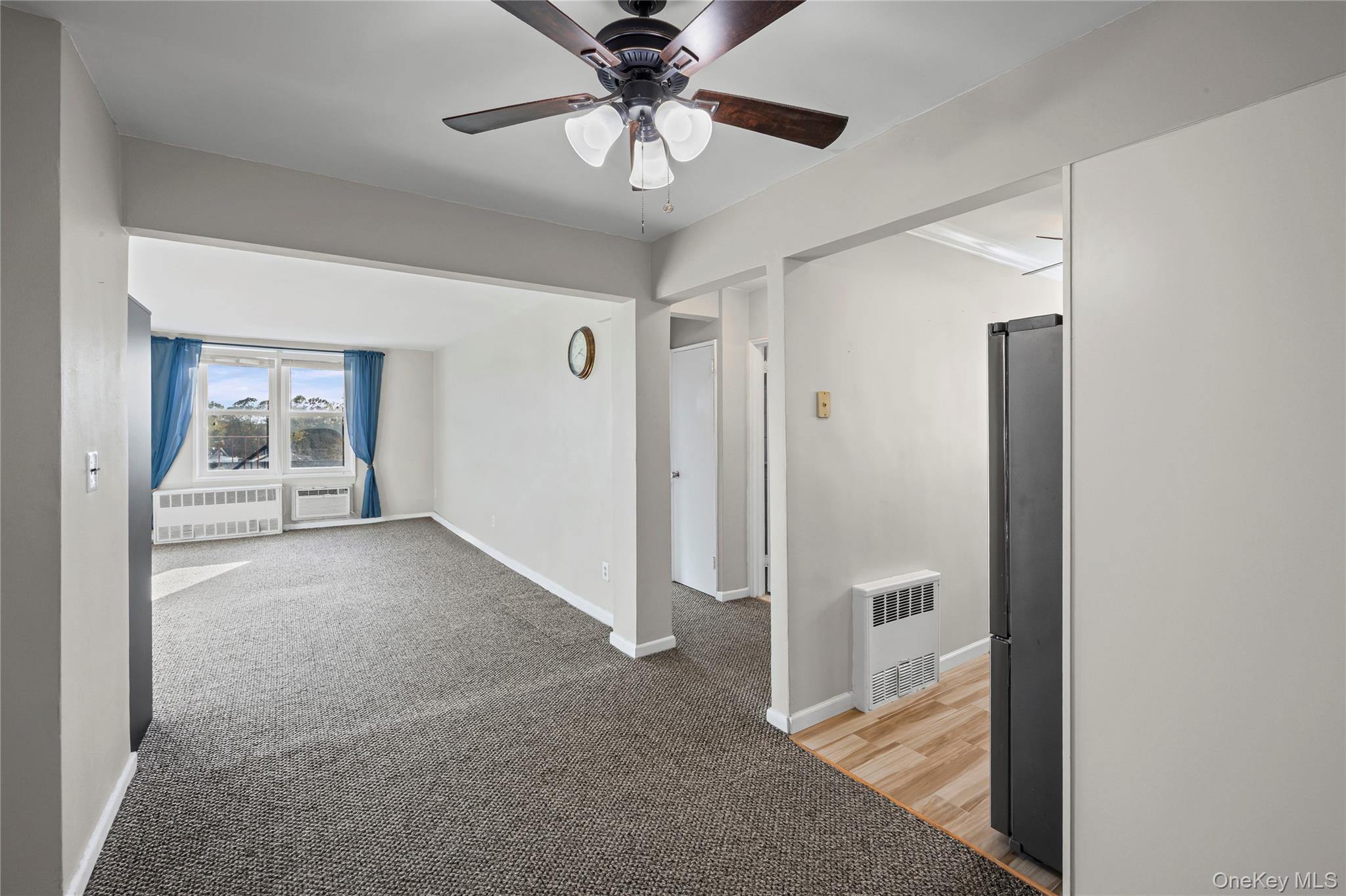 504 Merrick Road, Unit 4E Lynbrook, NY 11563 - Photo 11 of 19 a view of entryway
