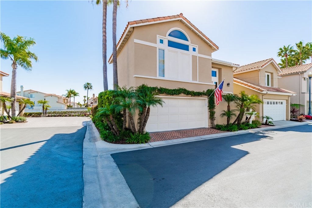 346 Long Long Beach, CA 90803 - Photo 2 of 24 Corner lot.