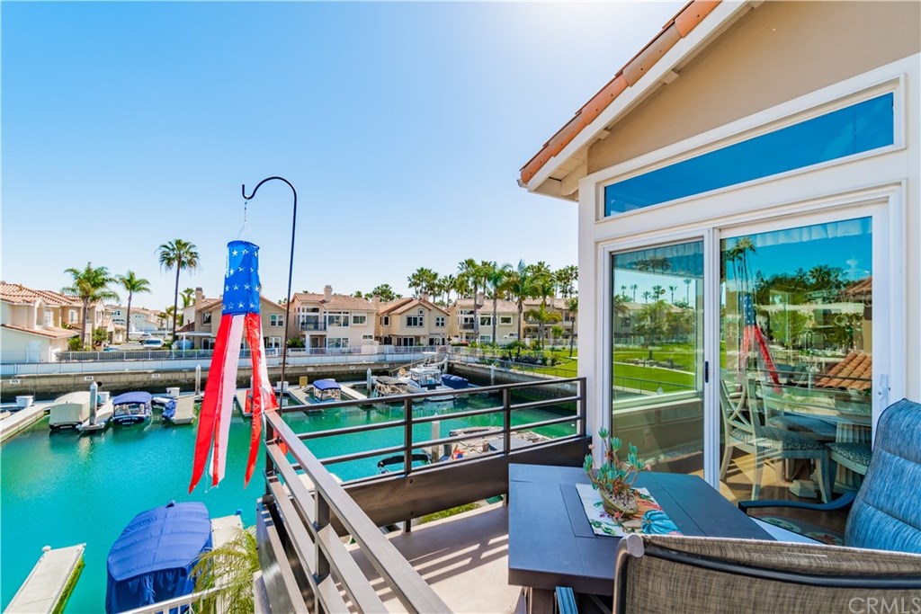 346 Long Long Beach, CA 90803 - Photo 5 of 24 View from upper balcony.