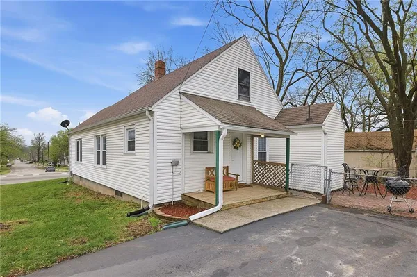 $250,000 | 600 West Mechanic Street, Harrisonville, MO 64701