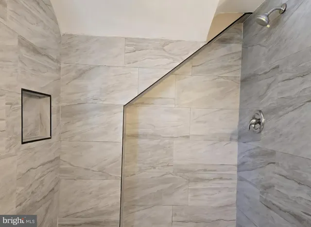 $2,800 | 524 8th Avenue, Lindenwold, NJ 08021