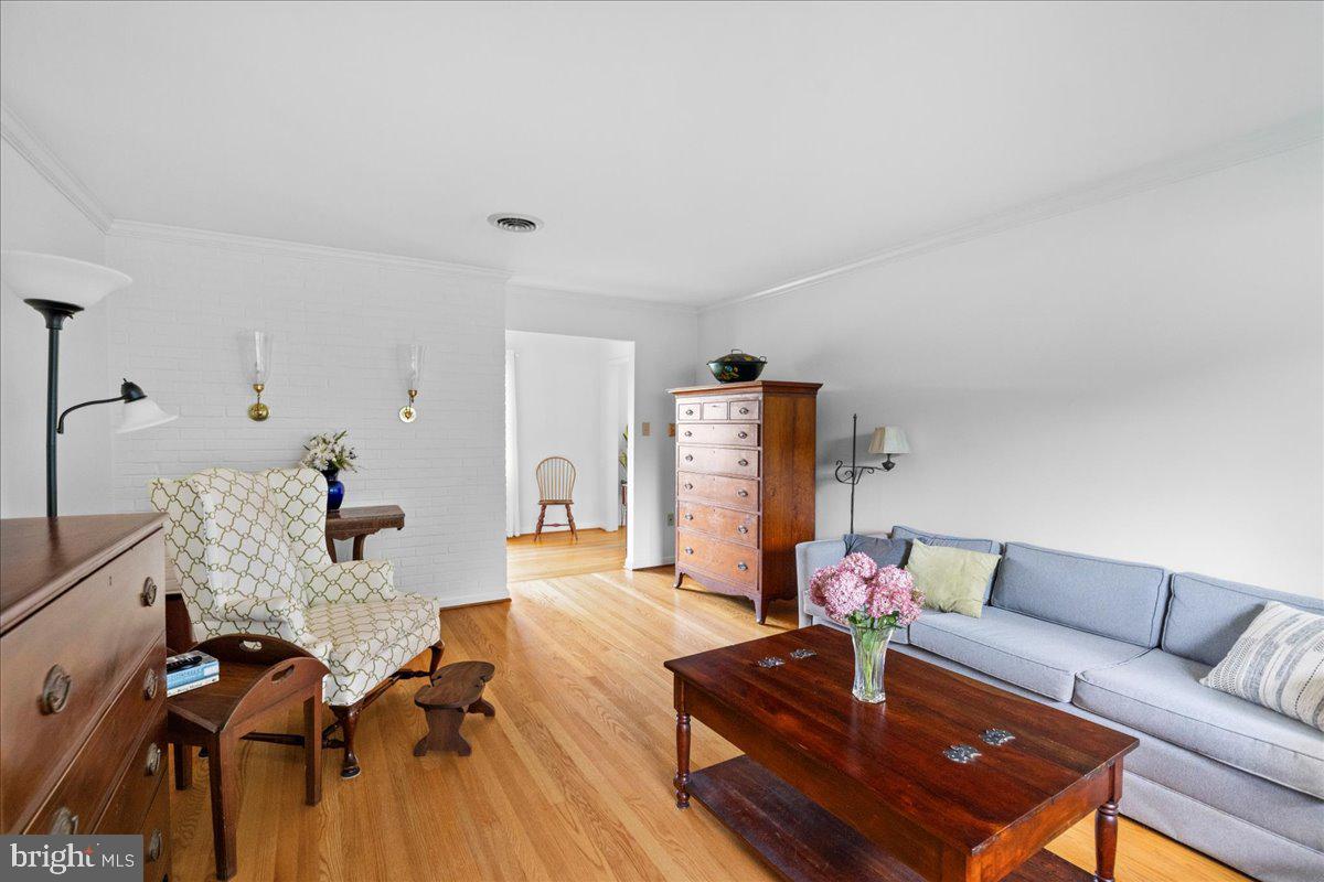 331 Ridge Avenue Winchester, VA 22601 - Photo 7 of 45 Gallery Image 7
