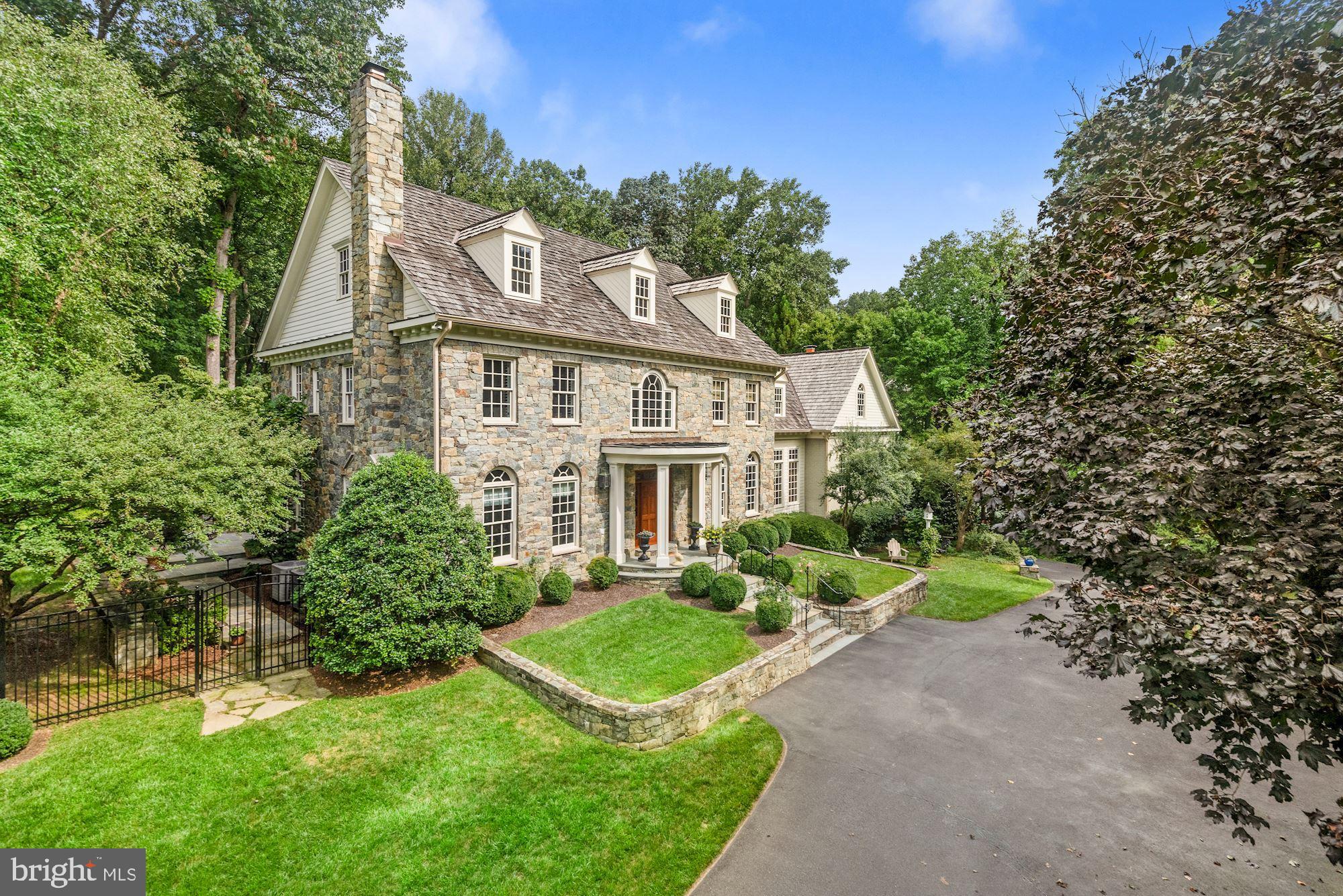 920 Towlston Road McLean, VA 22102 - Photo 1 of 52 Gallery Image 1