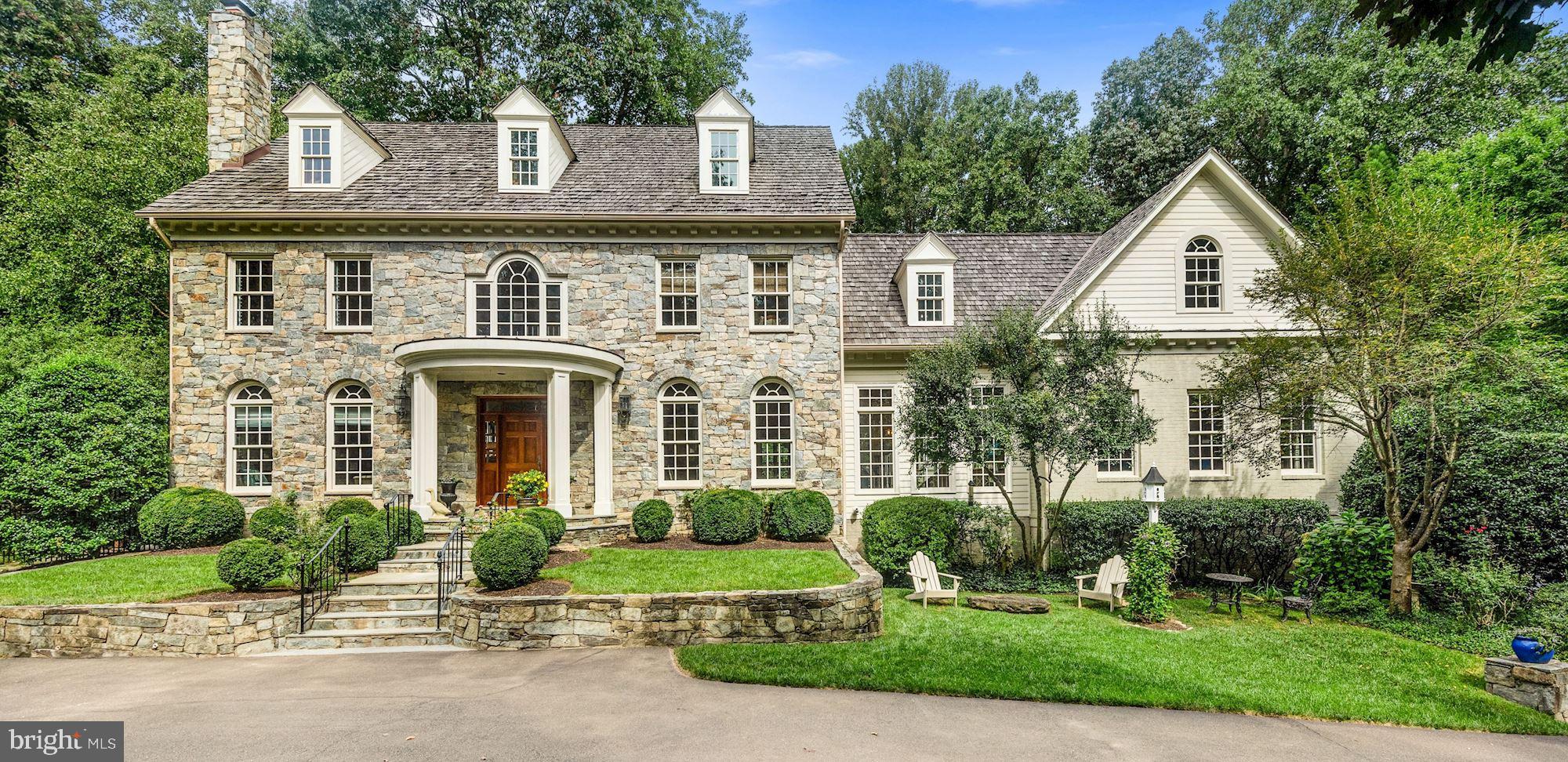 920 Towlston Road McLean, VA 22102 - Photo 4 of 52 Gallery Image 4