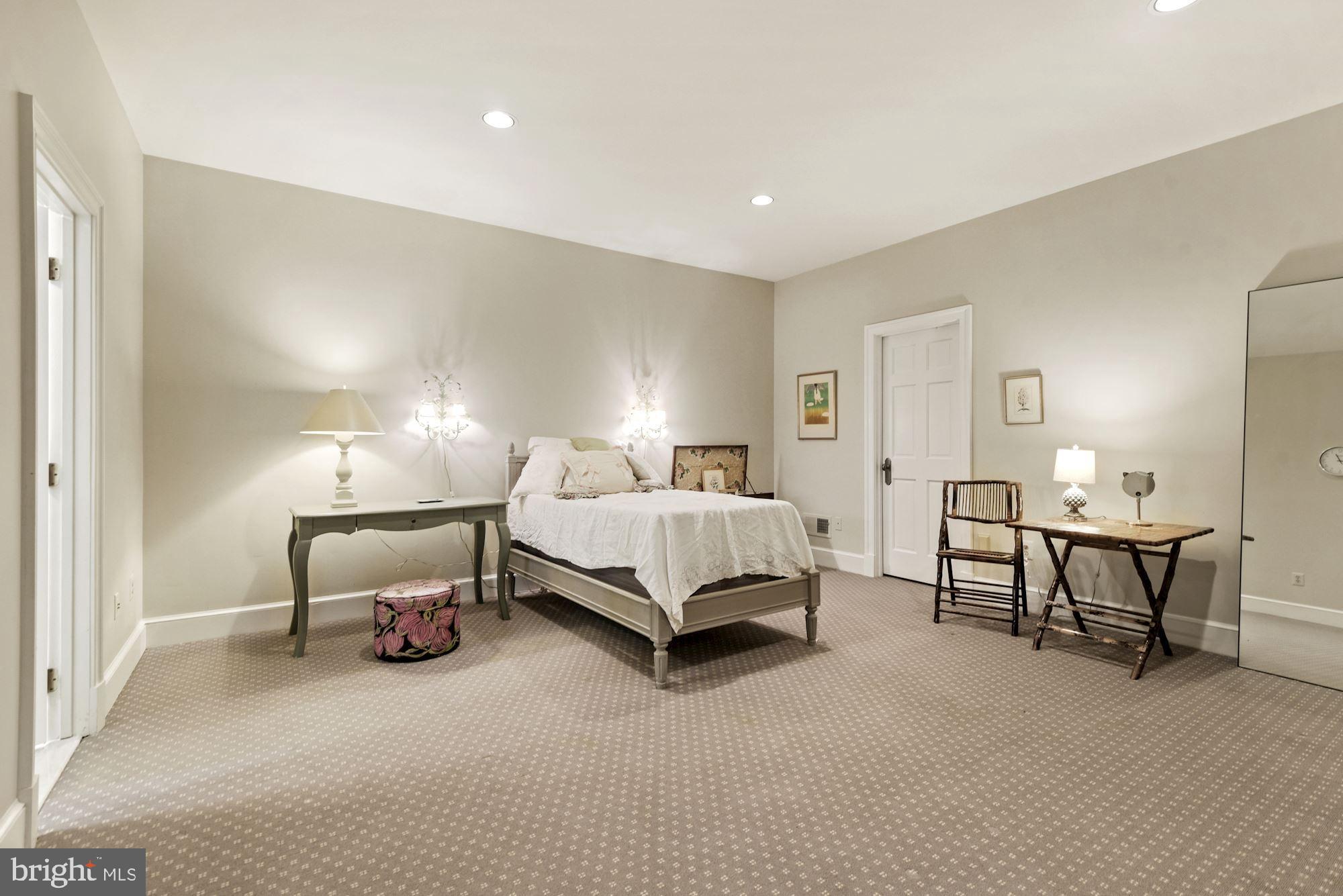 920 Towlston Road McLean, VA 22102 - Photo 41 of 52 Lower Level Guest Suite