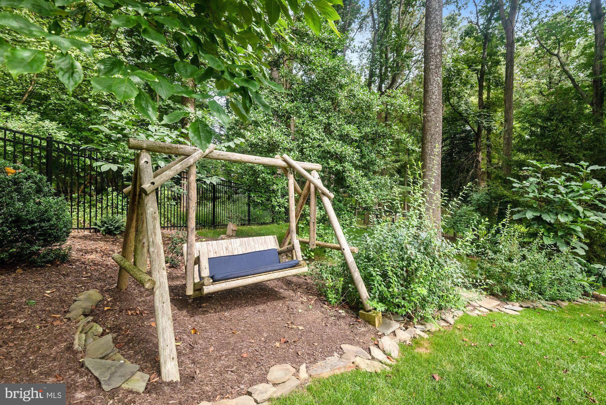 920 Towlston Road McLean, VA 22102 - Photo 47 of 52 Gallery Image 47