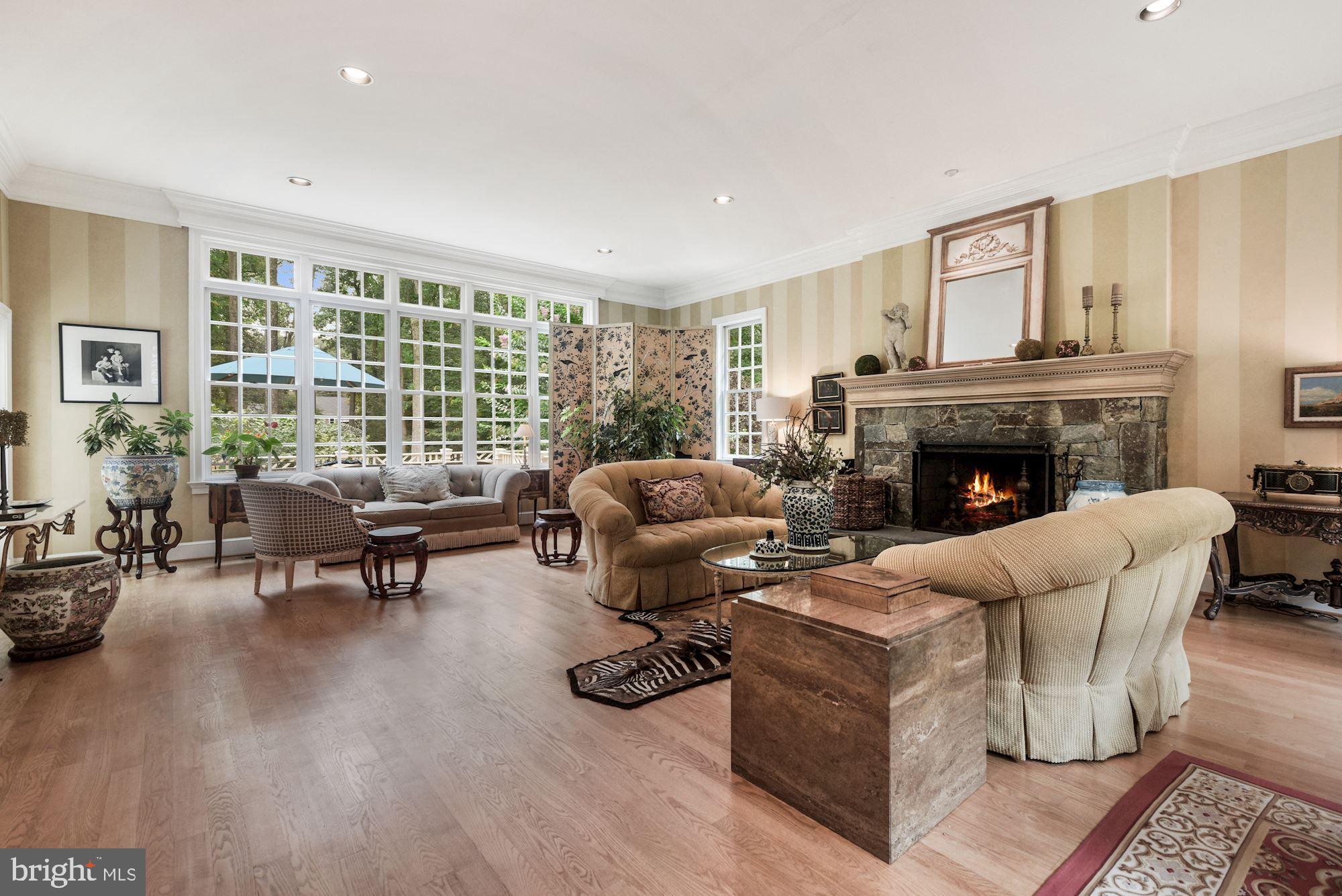 920 Towlston Road McLean, VA 22102 - Photo 9 of 52 Gallery Image 9
