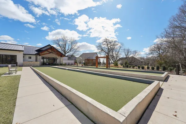 $740,000 | 986 Moers Drive, Chaska, MN 55318