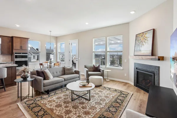 $740,000 | 986 Moers Drive, Chaska, MN 55318