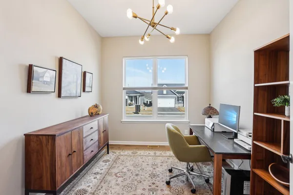 $740,000 | 986 Moers Drive, Chaska, MN 55318