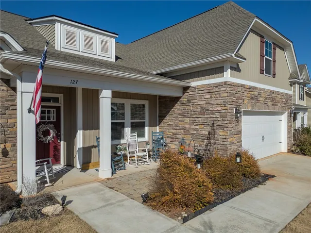 $440,000 | 127 Spyglass Lane, Pendleton, SC 29670