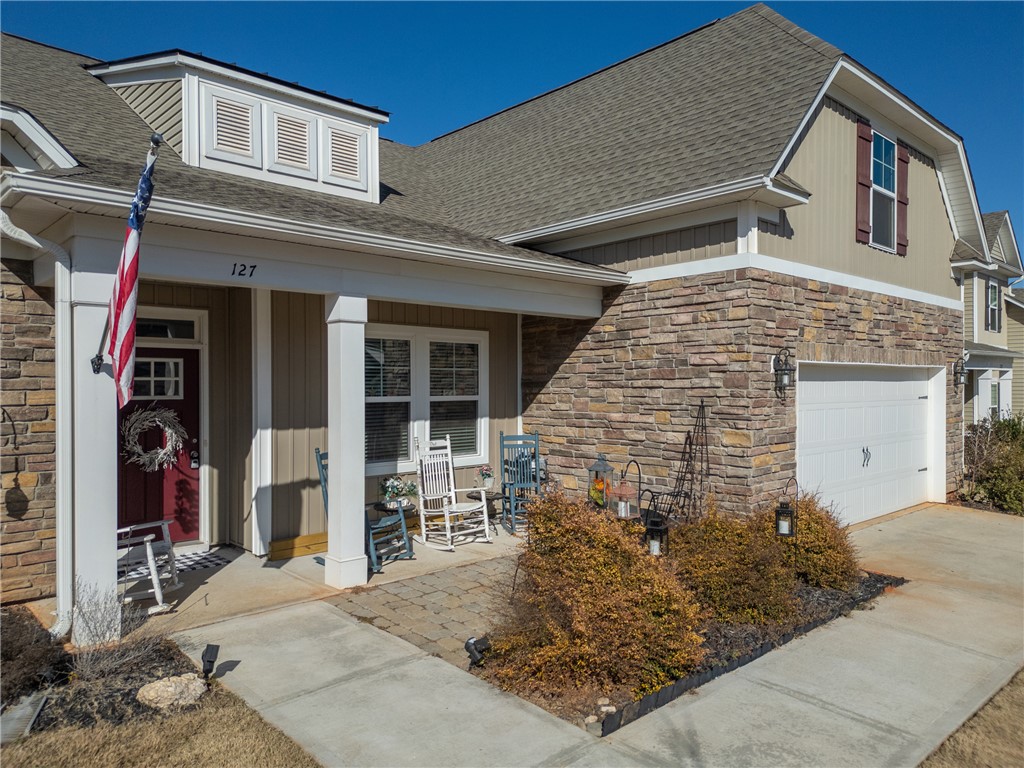 127 Spyglass Lane Pendleton, SC 29670 - Photo 2 of 33