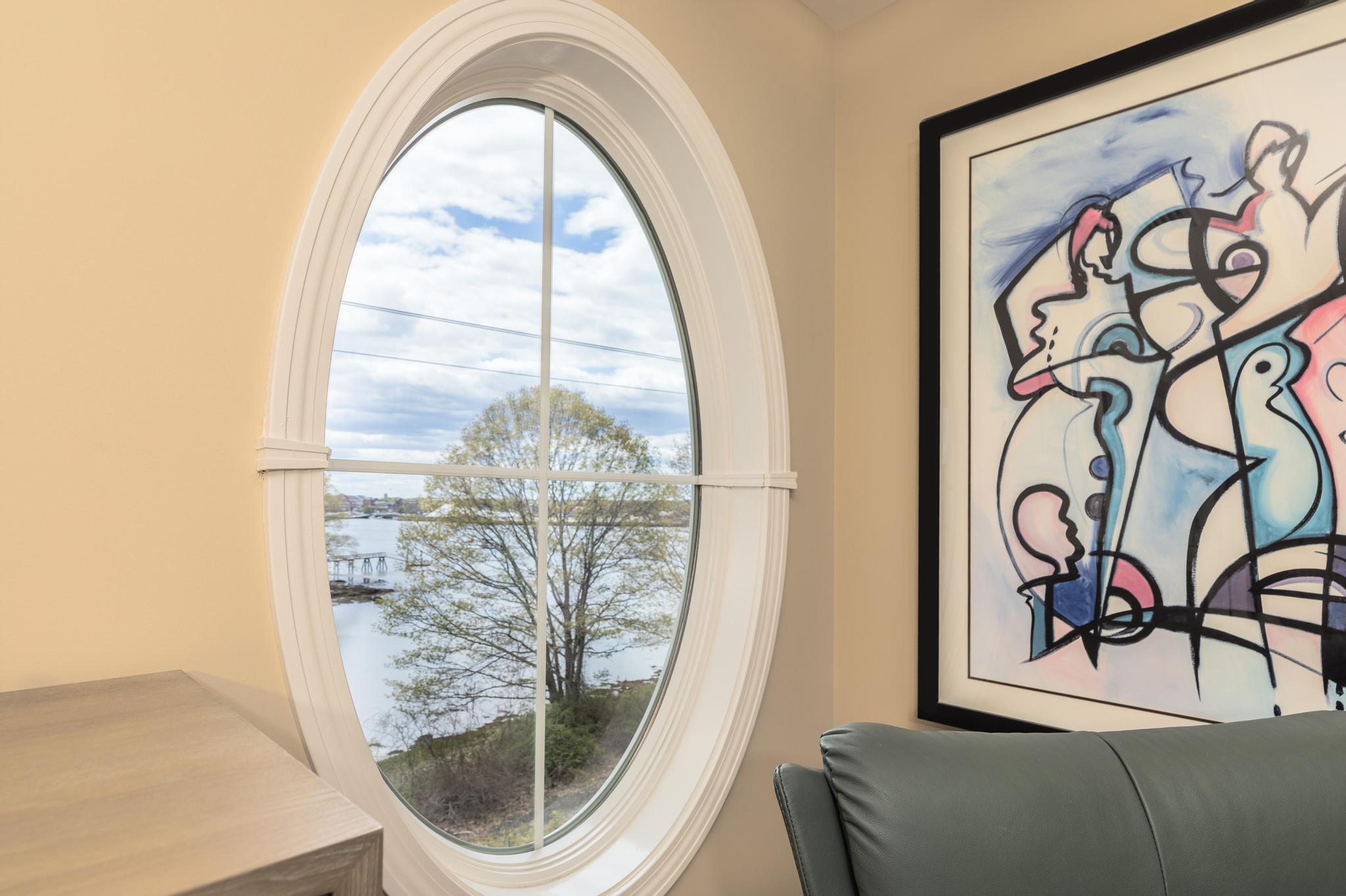 19 Bridge Street, Unit 1 Kittery, ME 03904 - Photo 15 of 44