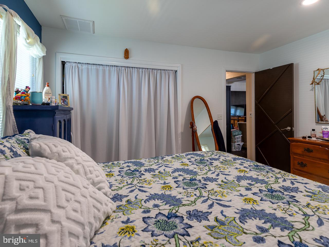 134 Georgetown Road Toms River, NJ 08757 - Photo 16 of 34