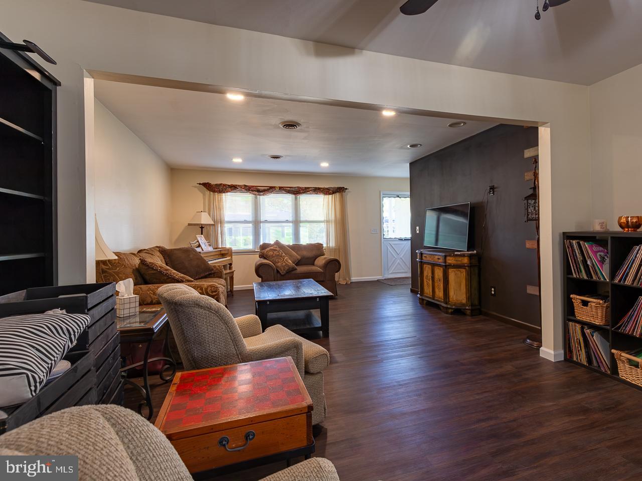 134 Georgetown Road Toms River, NJ 08757 - Photo 7 of 34