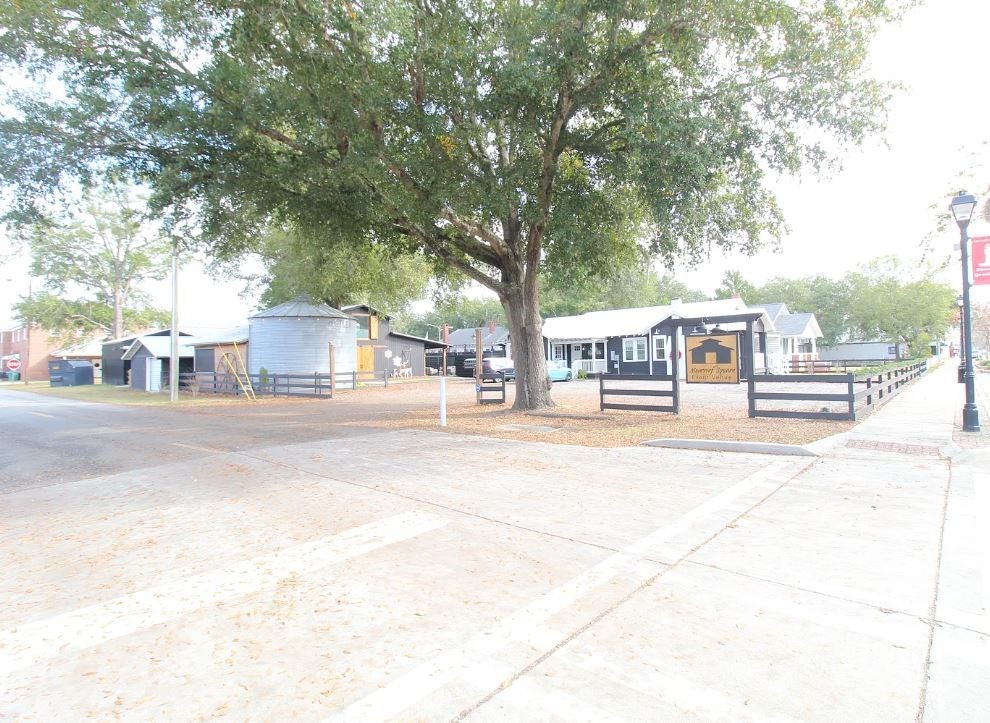 402 East 3rd Street, Unit A Springfield, GA 31329 - Photo 26 of 27